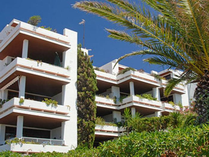 Hotel Apartamentos del Rey - Bild 1