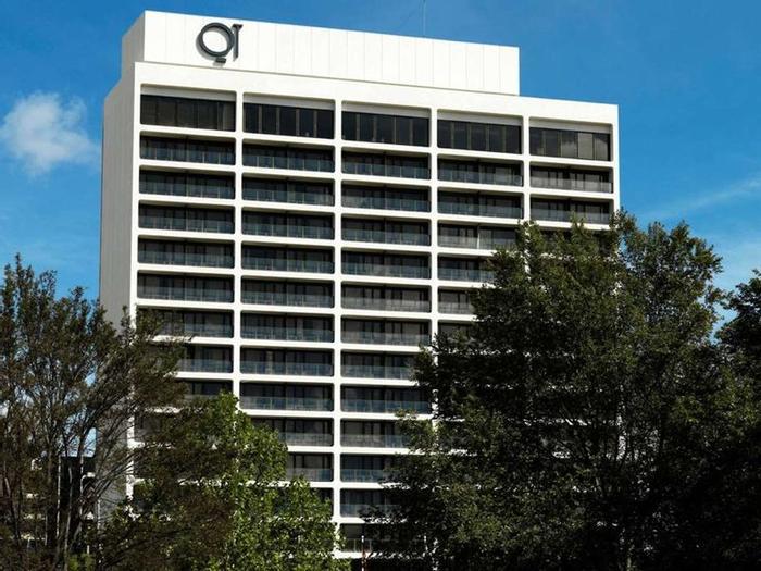 Hotel QT Canberra - Bild 1