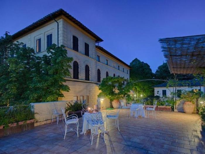 Hotel Villa Scacciapensieri - Bild 1