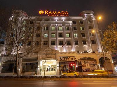 Ramada Hotel & Suites by Wyndham Istanbul Merter - Bild 2