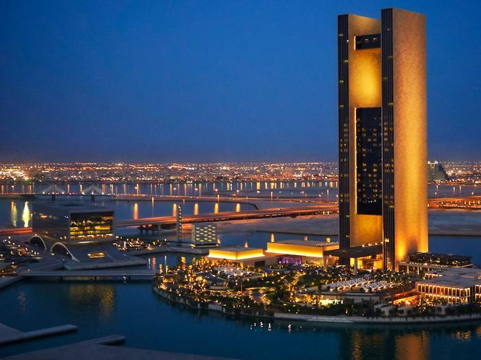 Four Seasons Hotel Bahrain Bay - Bild 1