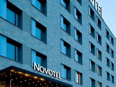Hotel Novotel Hamburg City Alster - Bild 3