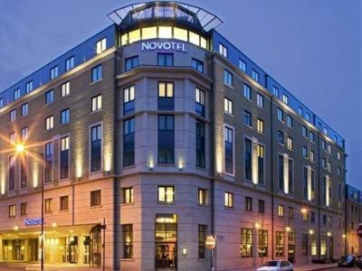 Novotel London Bridge Hotel - Bild 3