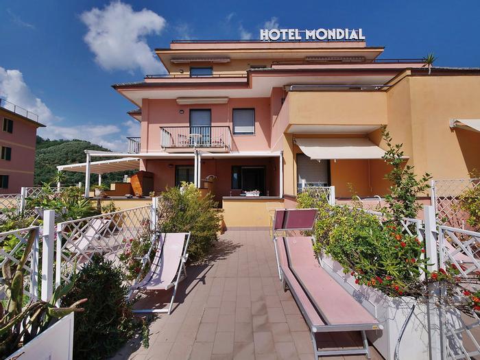 Hotel Mondial - Bild 1