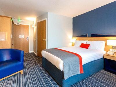 Hotel Holiday Inn Express Perth - Bild 5