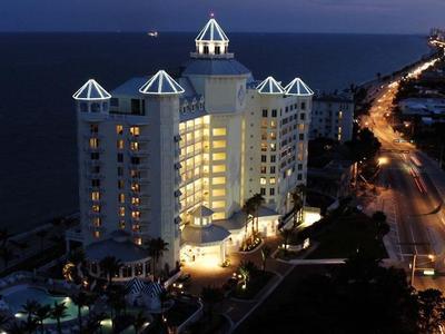 Hotel Pelican Grand Beach Resort - Bild 4