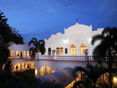 Hotel Majapahit Surabaya - Managed by AccorHotels - Bild 2
