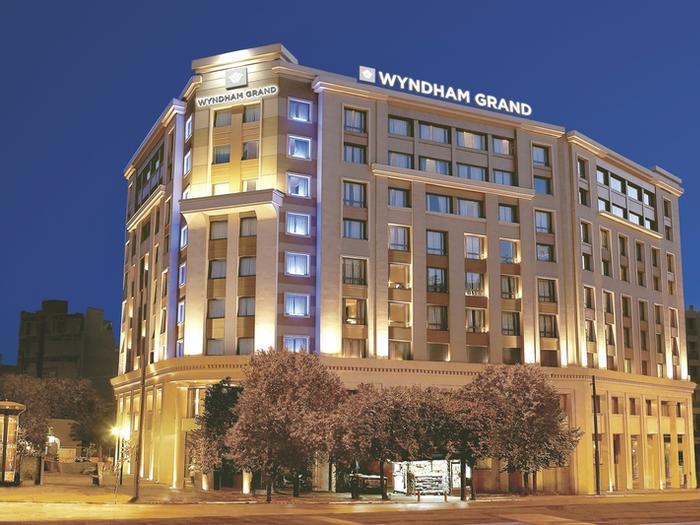 Hotel Wyndham Grand Athens - Bild 1