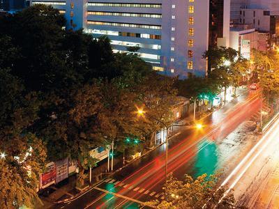 Hotel Furama Silom Bangkok - Bild 5