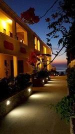 Hotel Paralia Luxury Suites - Bild 1