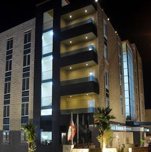 Tilal Al Madina Hotel - Bild 3
