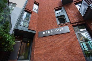 Redstone Boutique Hotel - Bild 1