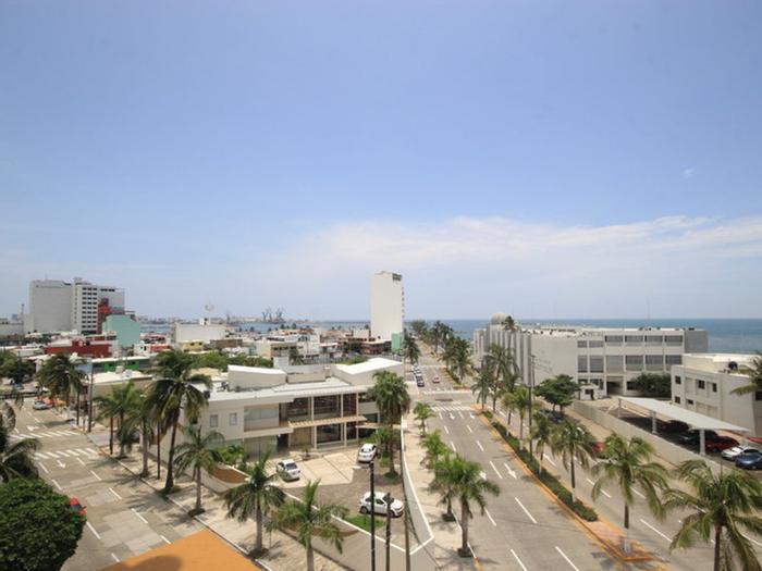 Hotel Howard Johnson by Wyndham Veracruz - Bild 1