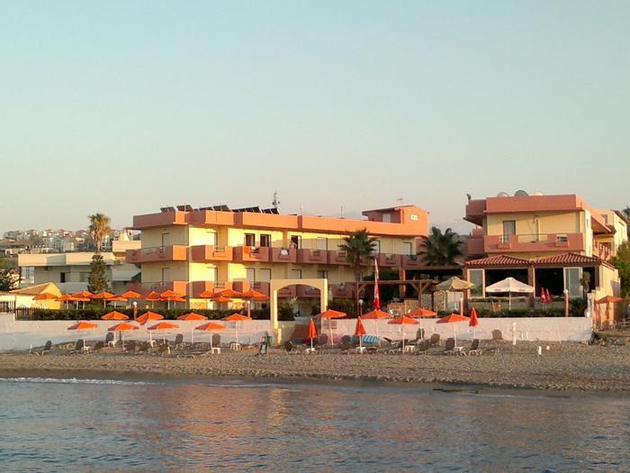 Hotel Haris on the Beach - Bild 1