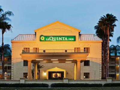 Hotel La Quinta Inn by Wyndham Tampa Near Busch Gardens - Bild 4