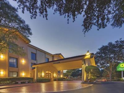 Hotel Days Inn by Wyndham Gainesville University I-75 - Bild 2