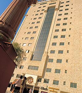 Al Safir Hotel & Tower - Bild 2