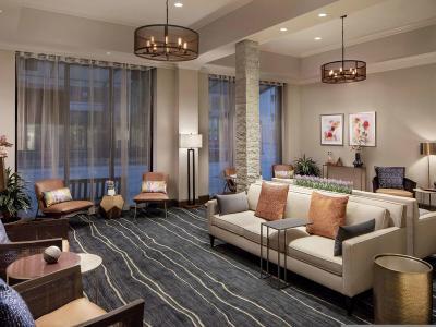 Hotel Embassy Suites Fort Worth - Downtown - Bild 4