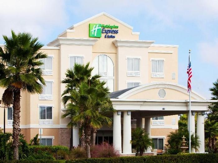 Hotel Holiday Inn Express & Suites Tampa - I-75 @ Bruce B. Downs - Bild 1