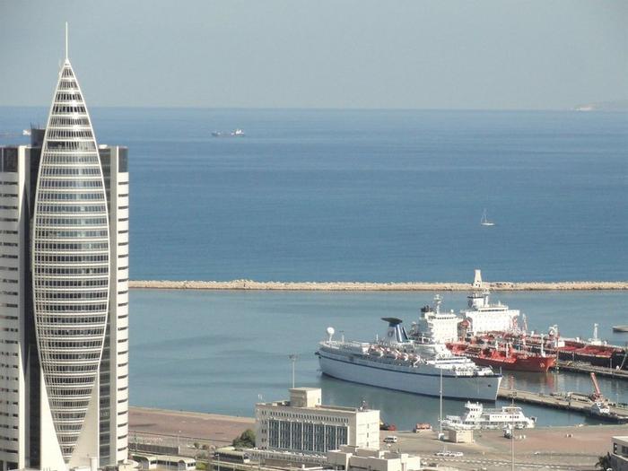Haifa Tower Hotel - Bild 1