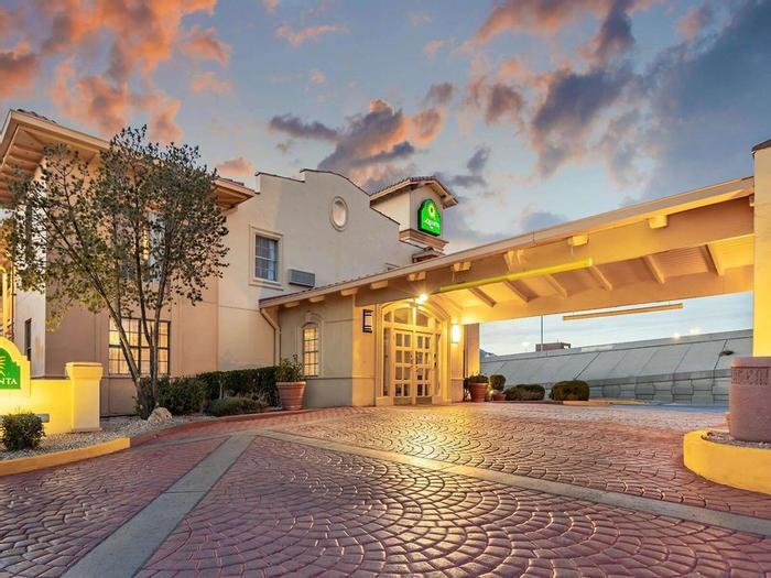 Hotel Travelodge by Wyndham El Paso - Airport - Bild 1