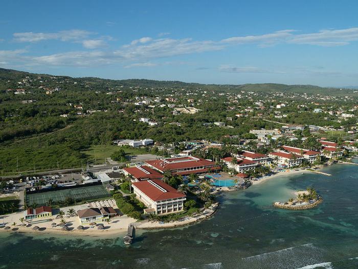 Hotel Holiday Inn Resort Montego Bay - Bild 1