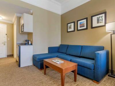 Hotel Comfort Suites Savannah North - Bild 5