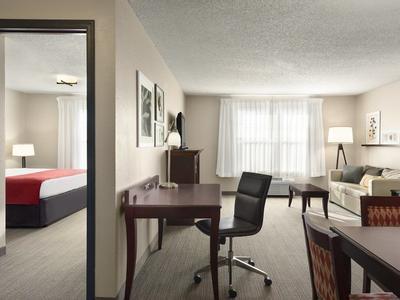 Hotel Country Inn & Suites by Radisson, Kansas City at Village West, KS - Bild 3