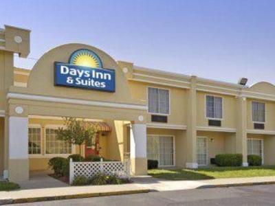 Hotel Days Inn & Suites by Wyndham Lexington - Bild 2