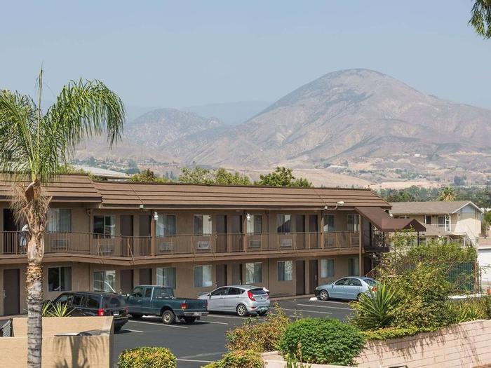 Hotel Days Inn by Wyndham San Bernardino - Bild 1
