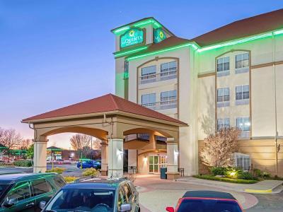 Hotel La Quinta Inn & Suites by Wyndham Oklahoma City - Moore - Bild 2