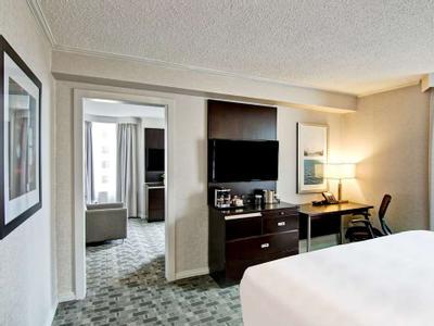 DoubleTree by Hilton Hotel Toronto Downtown - Bild 3