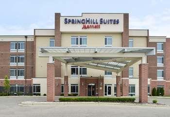 Hotel SpringHill Suites Detroit Metro Airport Romulus - Bild 1