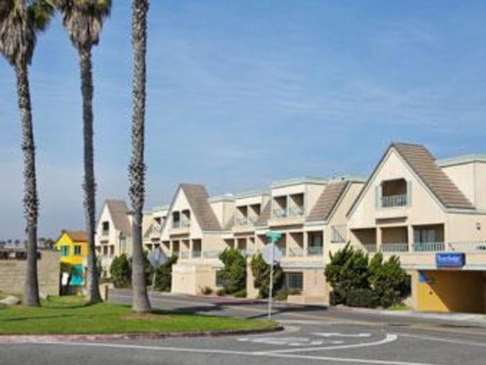 Hotel Travelodge by Wyndham Sunset-Huntington Beach Ocean Front - Bild 1