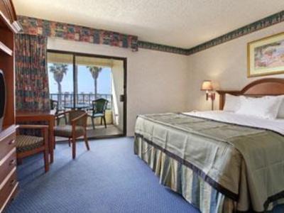 Hotel Travelodge by Wyndham Sunset-Huntington Beach Ocean Front - Bild 2