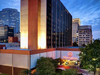 Sheraton Oklahoma City Downtown Hotel - Bild 4