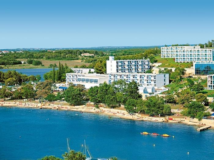 Hotel Plavi Plava Laguna - Bild 1