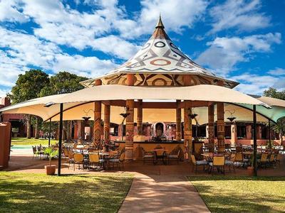 Hotel AVANI Victoria Falls Resort - Bild 2