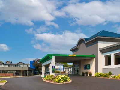 Hotel Quality Inn & Conference Centre Kingston Central - Bild 2