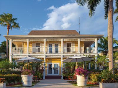 Hotel Sunshine Suites Grand Cayman Island Resort - Bild 2