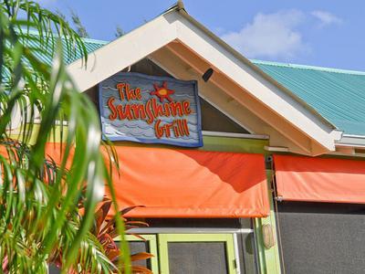 Hotel Sunshine Suites Grand Cayman Island Resort - Bild 5