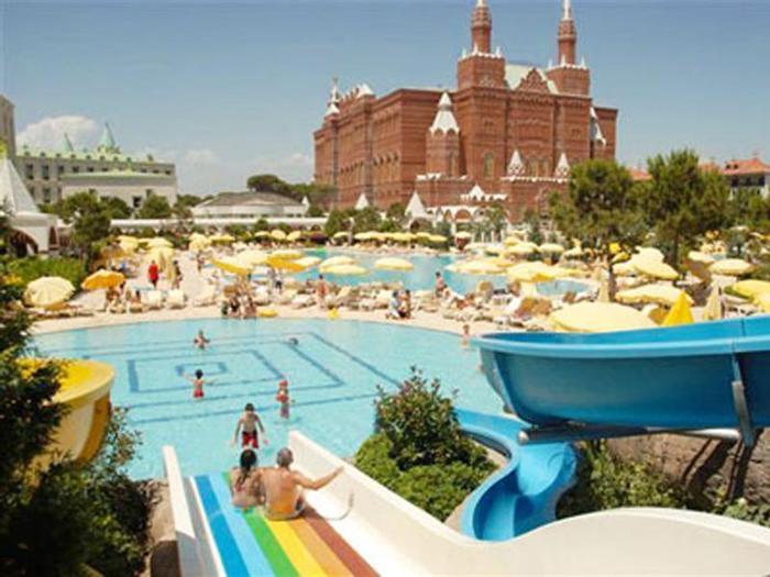 Hotel Kremlin Palace - Bild 1