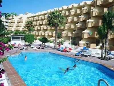 Playa Olid Suites & Apartments