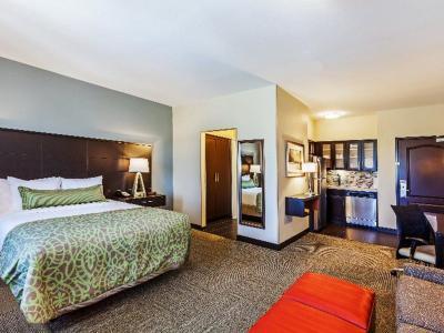 Hotel Staybridge Suites Fort Worth Fossil Creek - Bild 4