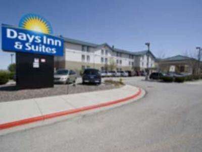 Hotel Days Inn & Suites by Wyndham Denver International Airport - Bild 4