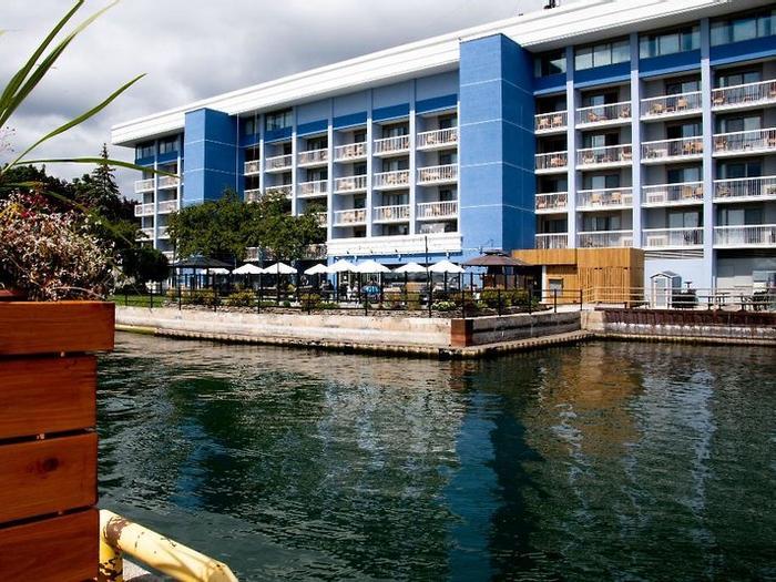 Hotel Holiday Inn Kingston - Waterfront - Bild 1