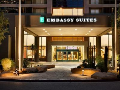 Hotel Embassy Suites by Hilton Phoenix Downtown North - Bild 4