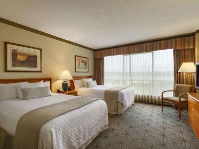 Hotel Embassy Suites by Hilton Portland Airport - Bild 4