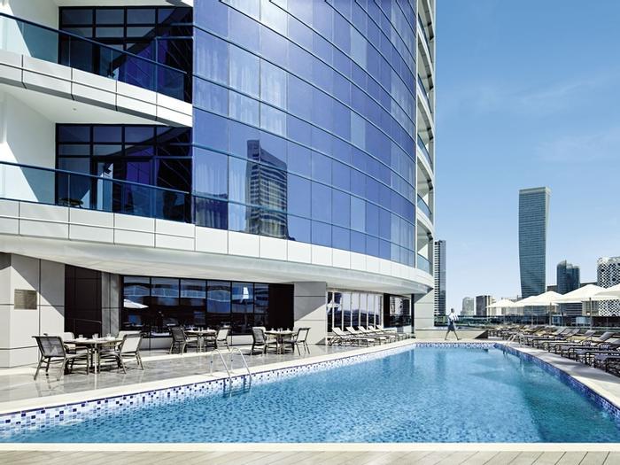 Radisson Blu Hotel Dubai Waterfront - Bild 1