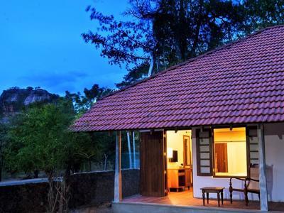 Hotel EKHO Sigiriya - Bild 2